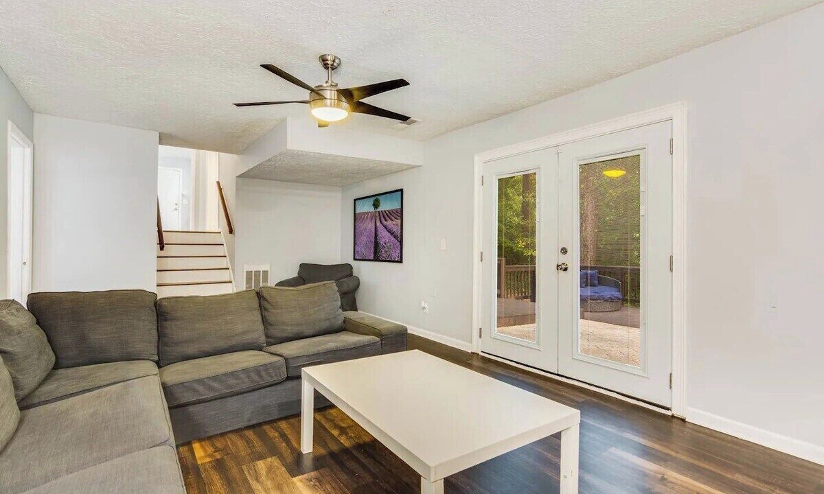 Photo of Others in Lithonia