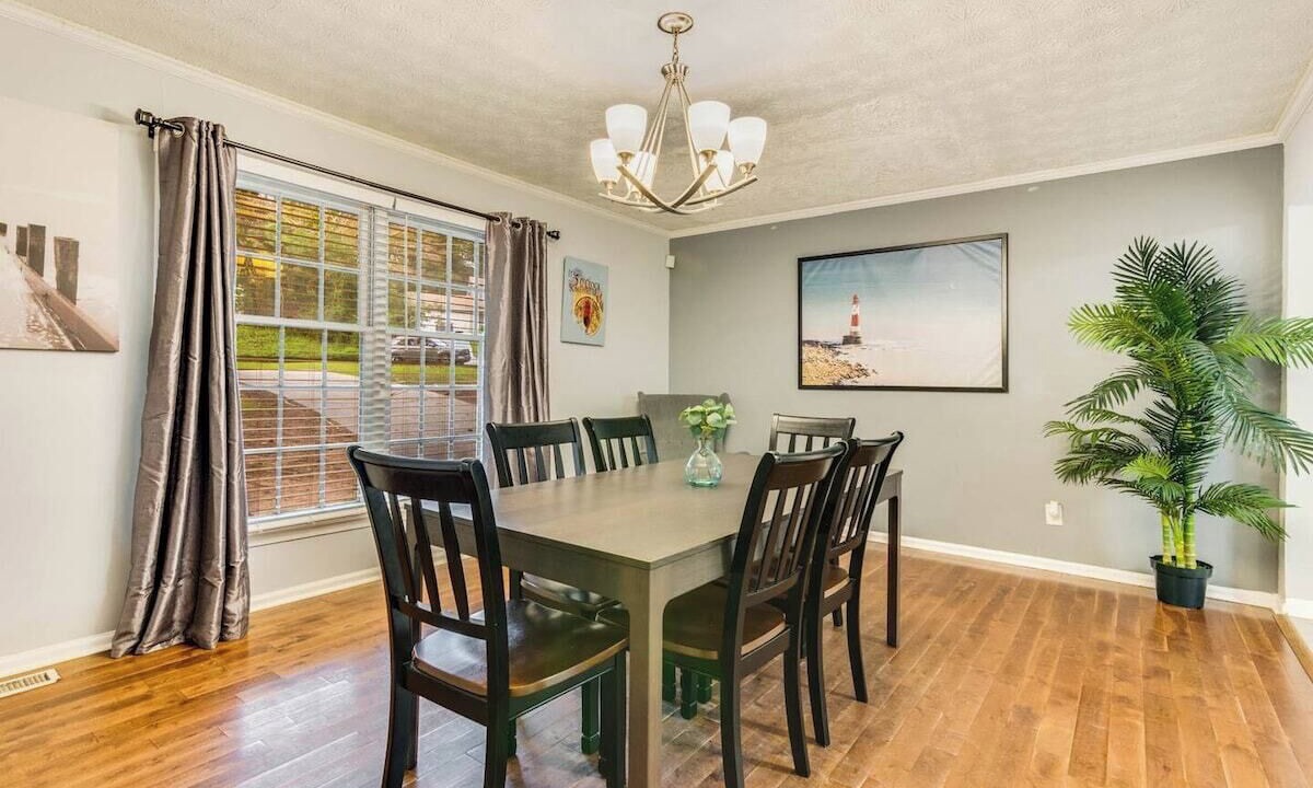 Photo of Others in Lithonia