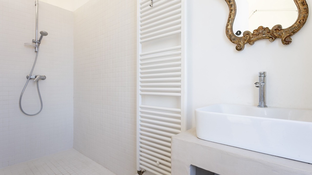 Photo of Bathroom in Gambetta