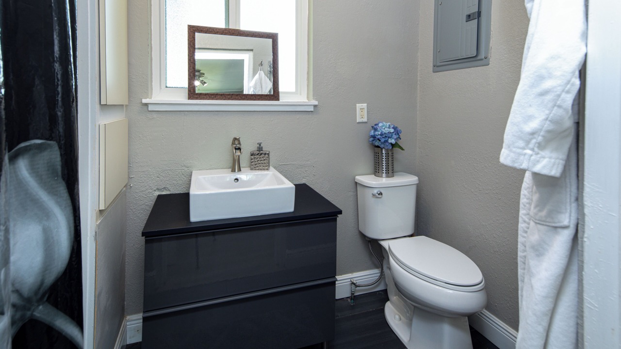Photo of Bathroom in Lake Panasoffkee