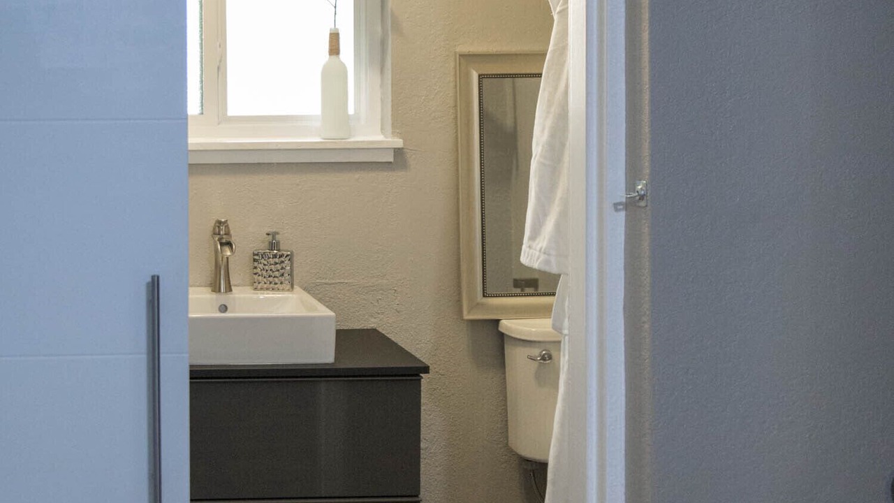 Photo of Bathroom in Lake Panasoffkee