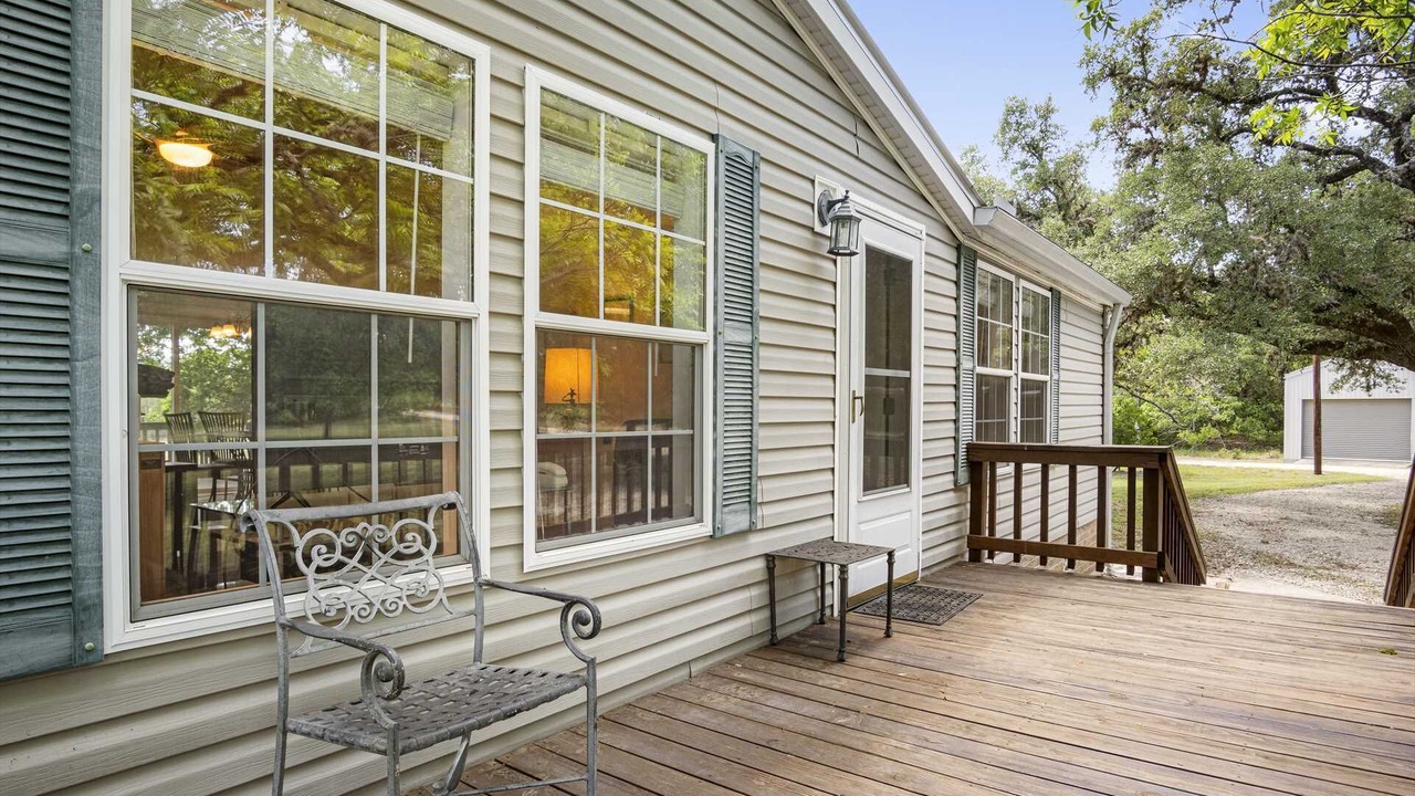 Photo of Patio Balcony in Tarpley