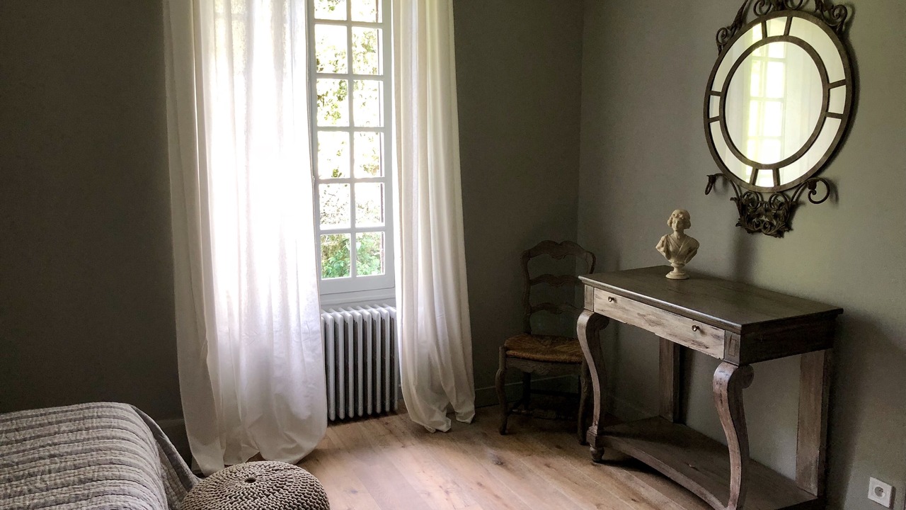 Photo of Bedroom in Clamecy