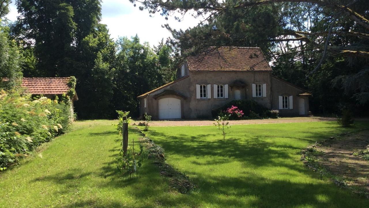 Photo of Outdoor in Clamecy