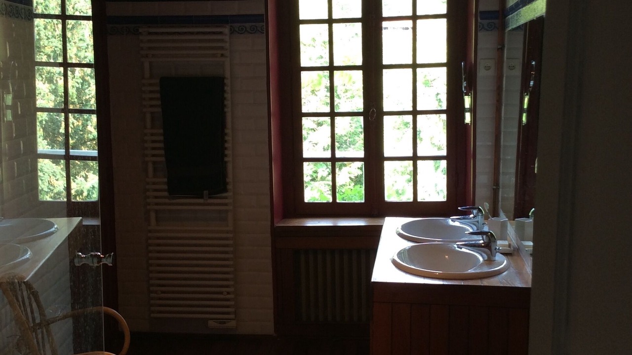 Photo of Bathroom in Clamecy