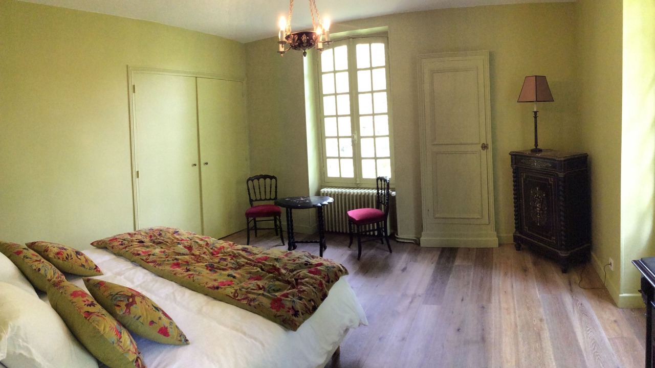 Photo of Bedroom in Clamecy