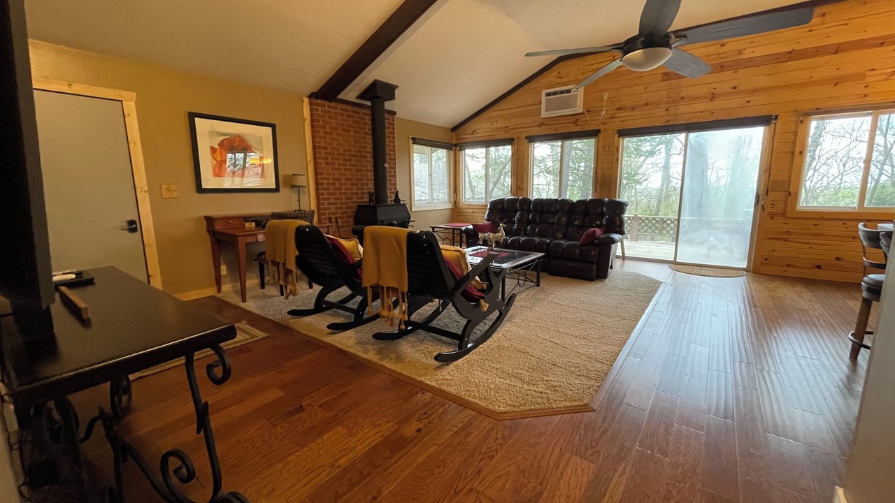 Photo of Others in Cassville