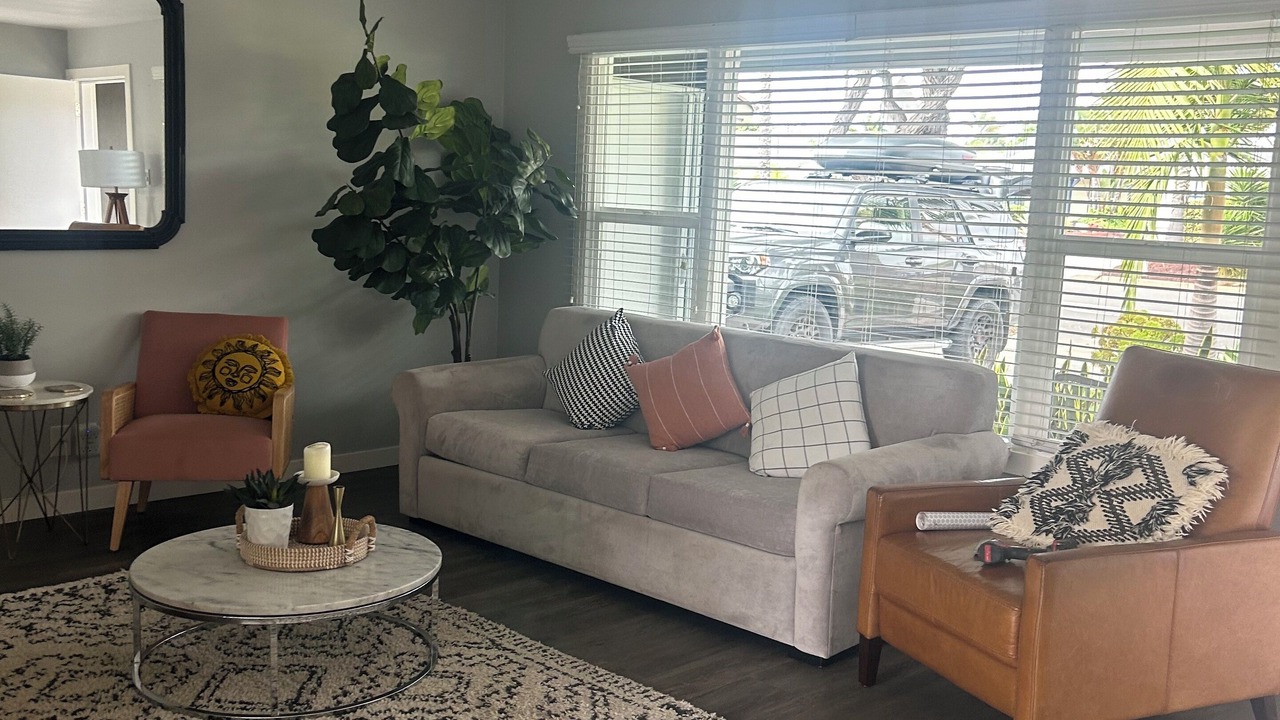 Photo of Livingroom in South Oceanside
