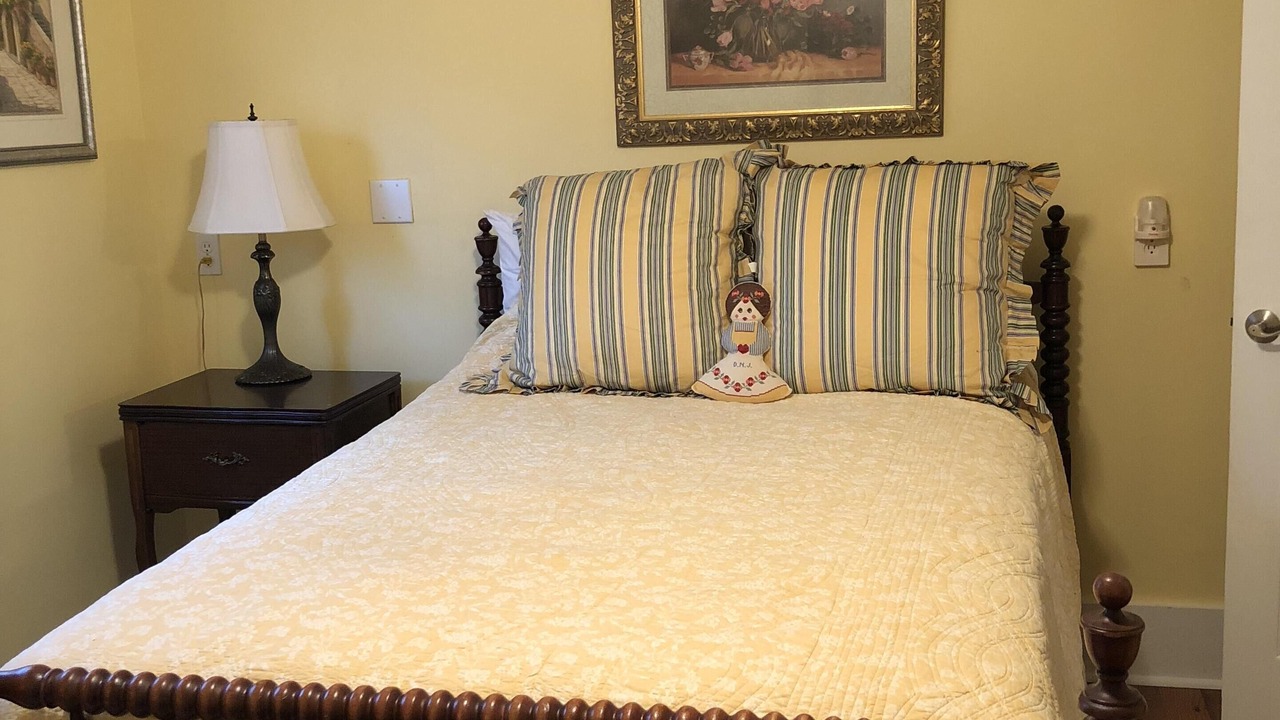 Photo of Bedroom in Columbia