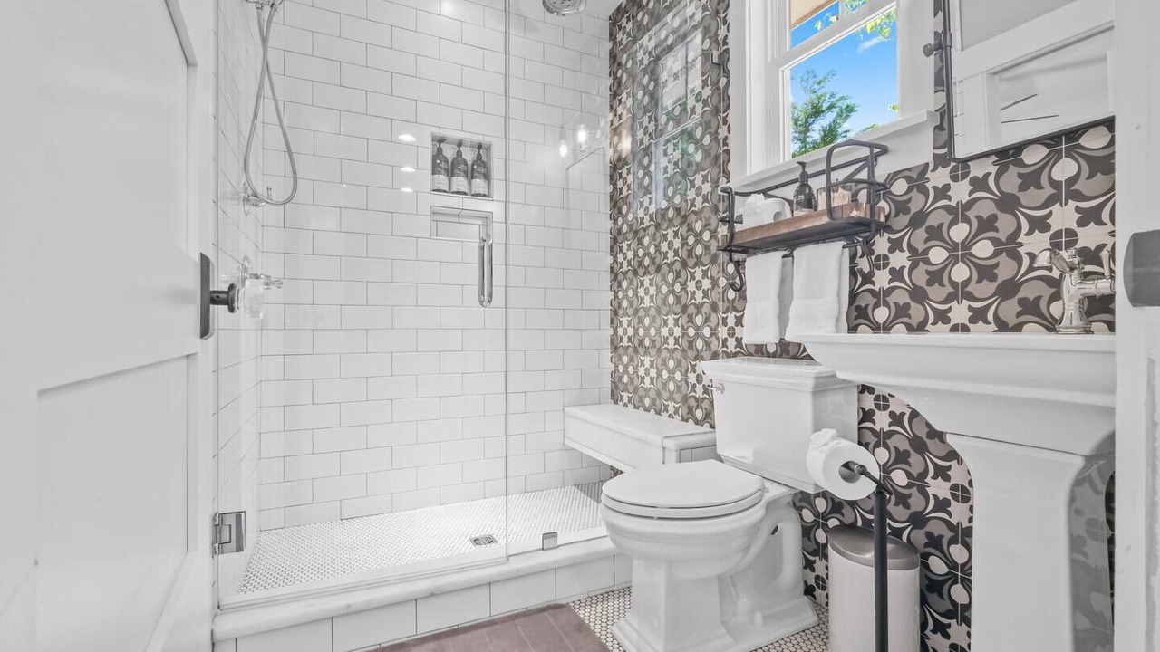 Photo of Bathroom in Batesville