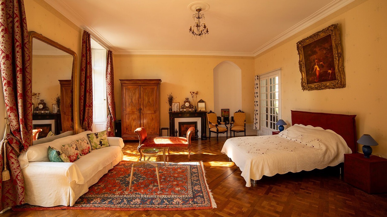 Photo of Bedroom in Fontenay-le-Comte
