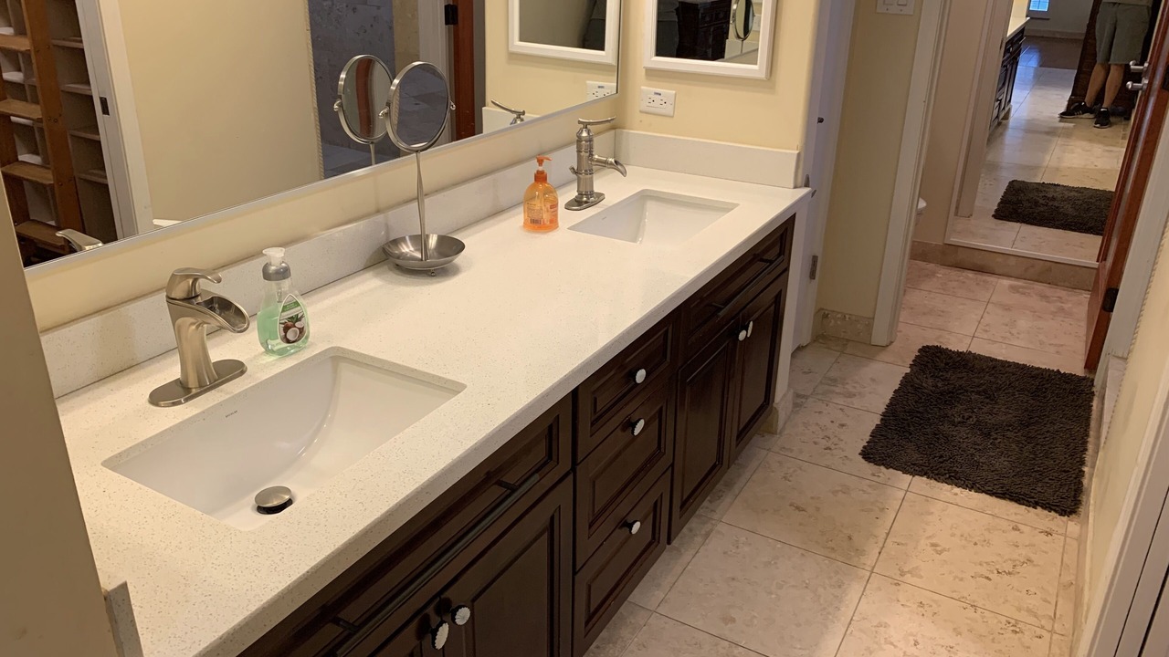 Photo of Bathroom in Avant