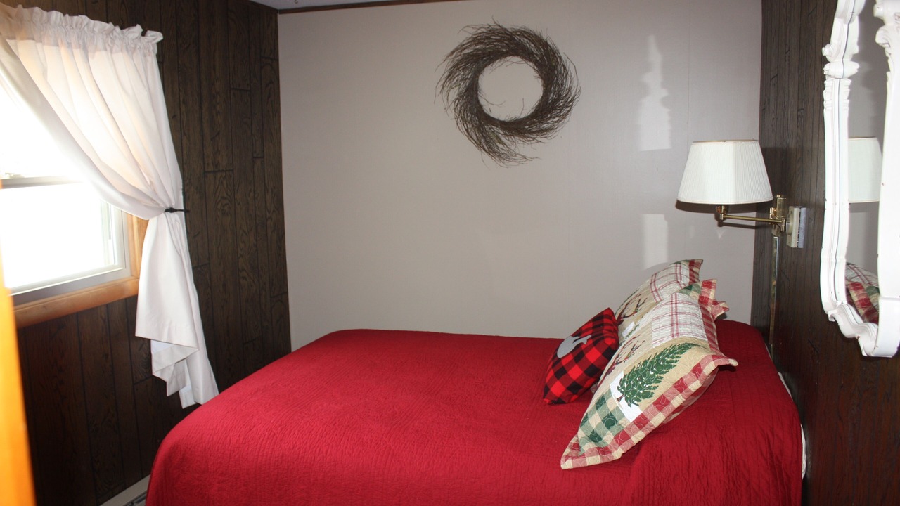 Photo of Bedroom in Forestport