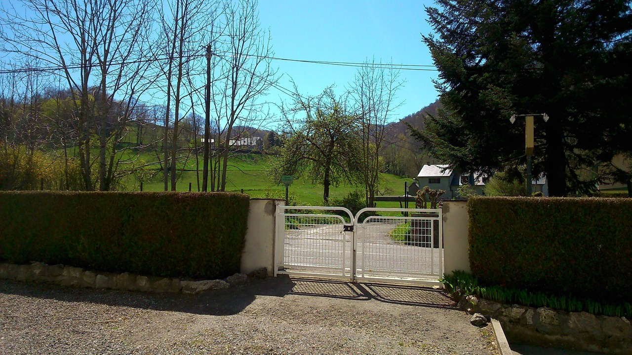 Photo of Outdoor in Campan