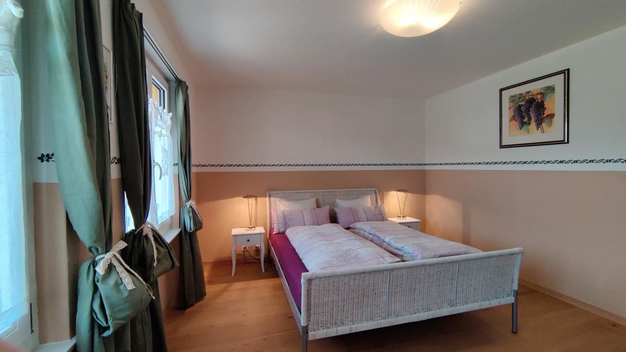 Photo of Bedroom in Aeschi bei Spiez