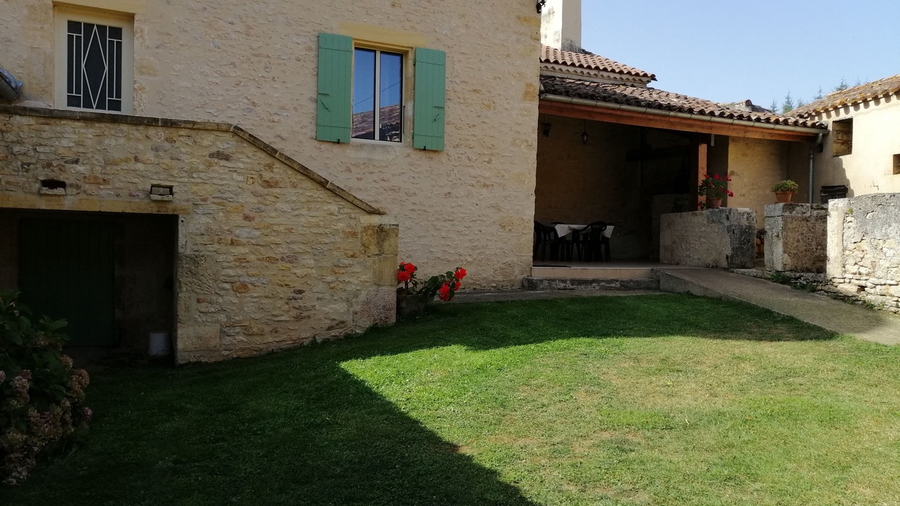 Photo of Outdoor in Mazeyrolles
