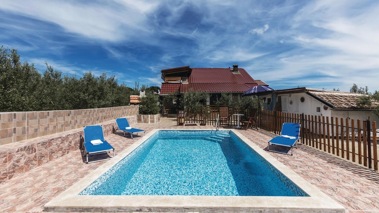 Photo of Outdoor in Valtura