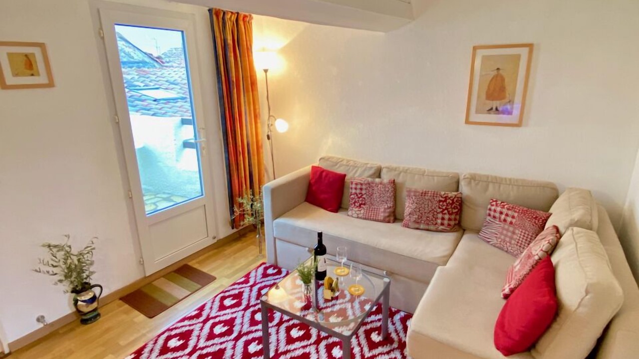 Photo of Livingroom in Olonzac