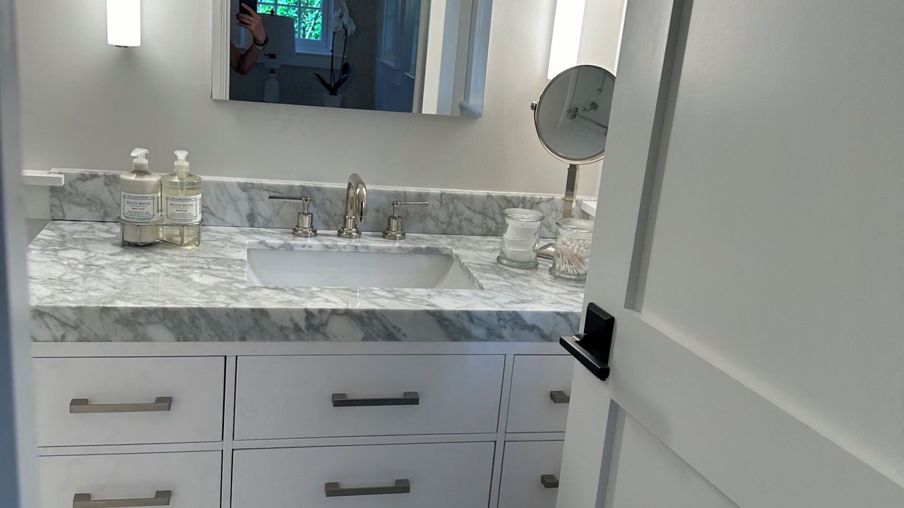 Photo of Bathroom in Siasconset