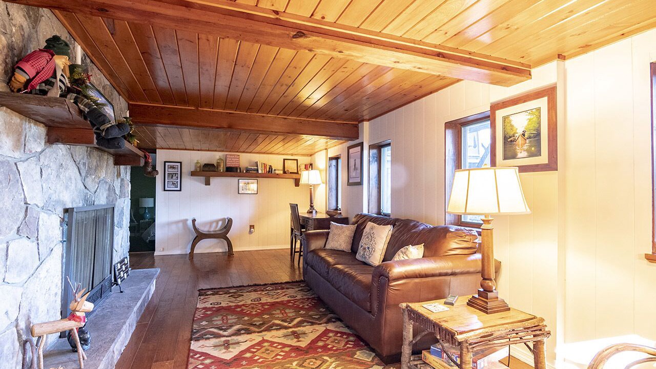 Photo of Livingroom in Saranac Lake