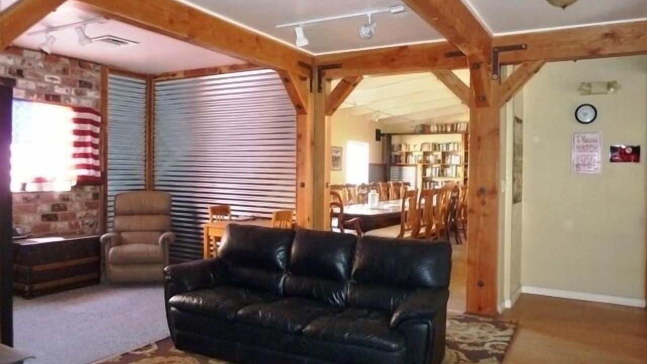 Photo of Livingroom in Arnold