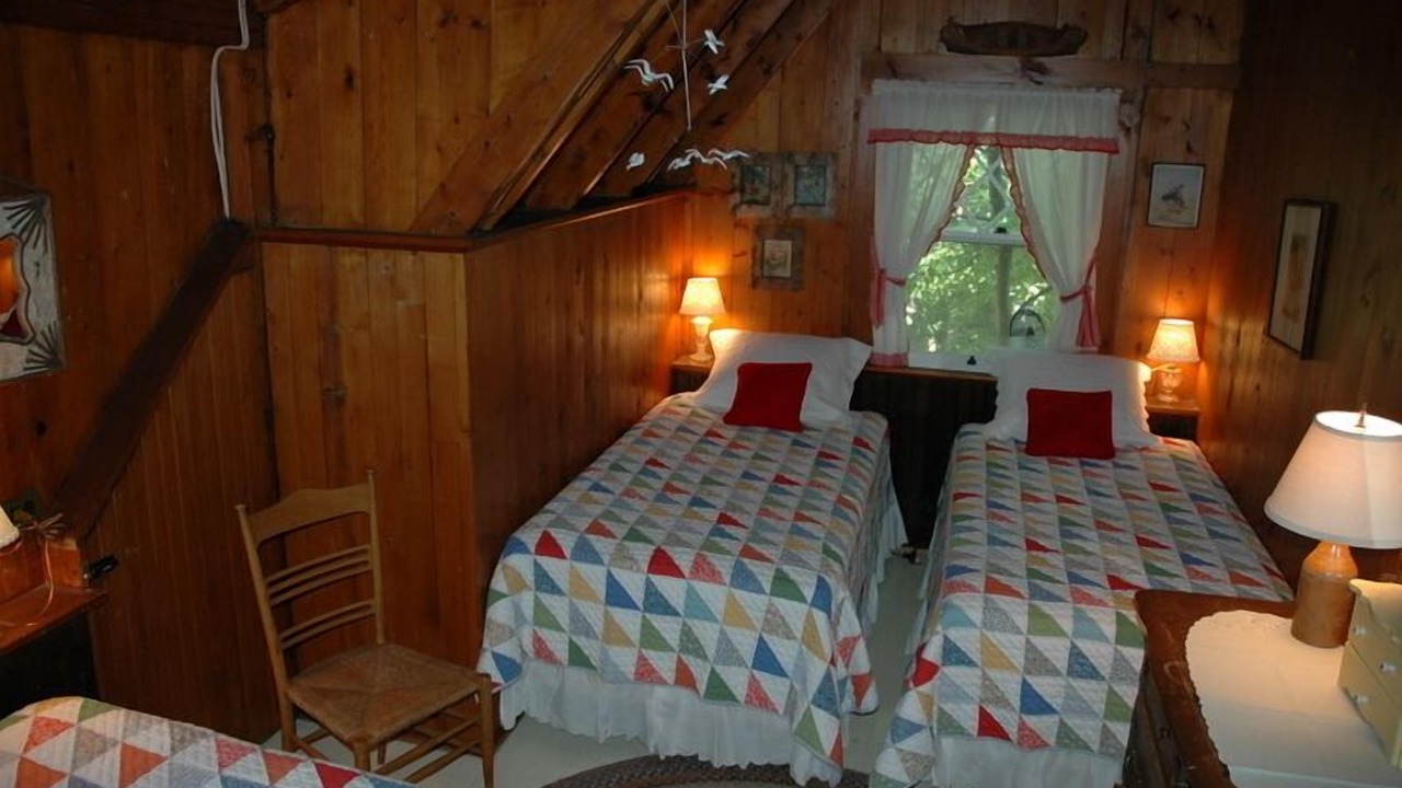 Photo of Bedroom in Wellesley Island