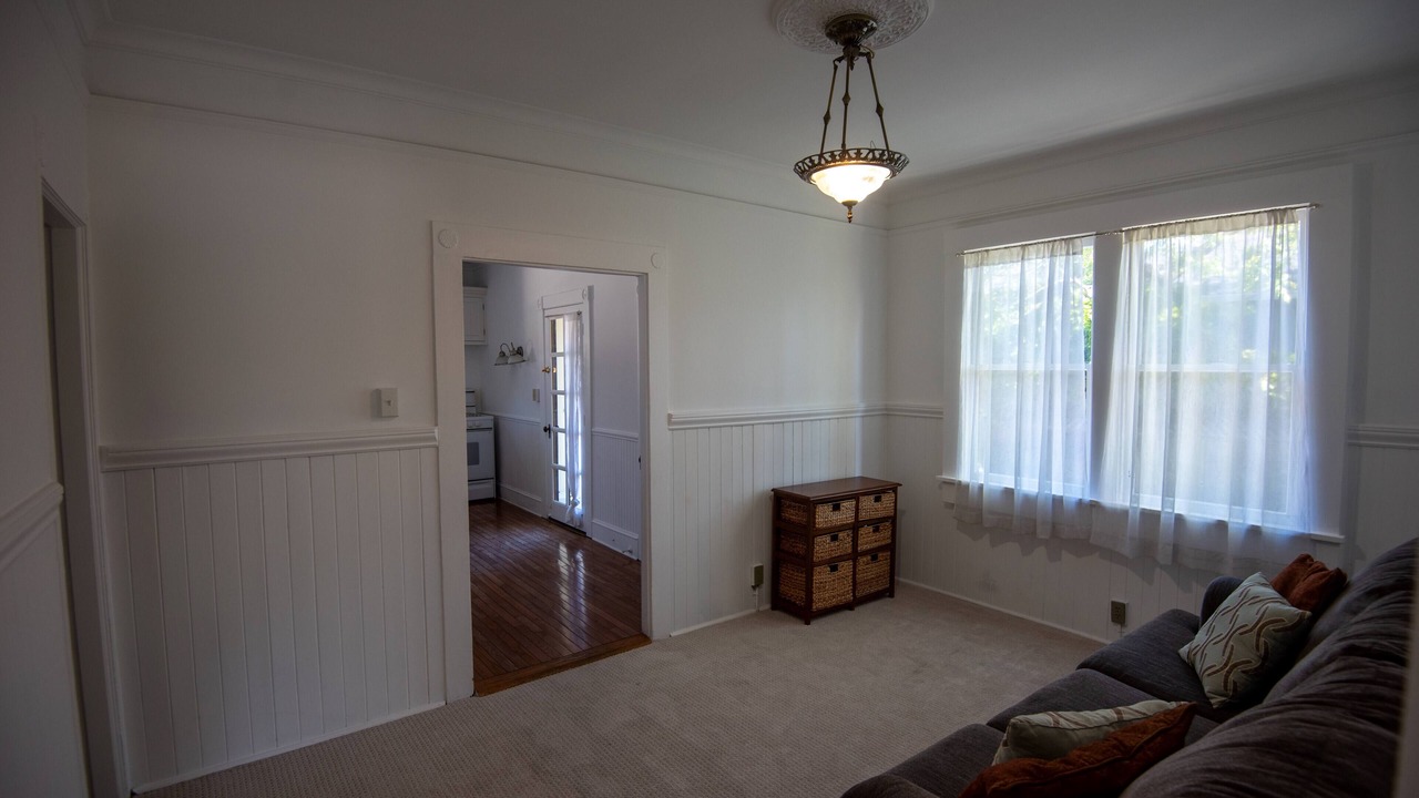 Photo of Bedroom in Old Mountain View