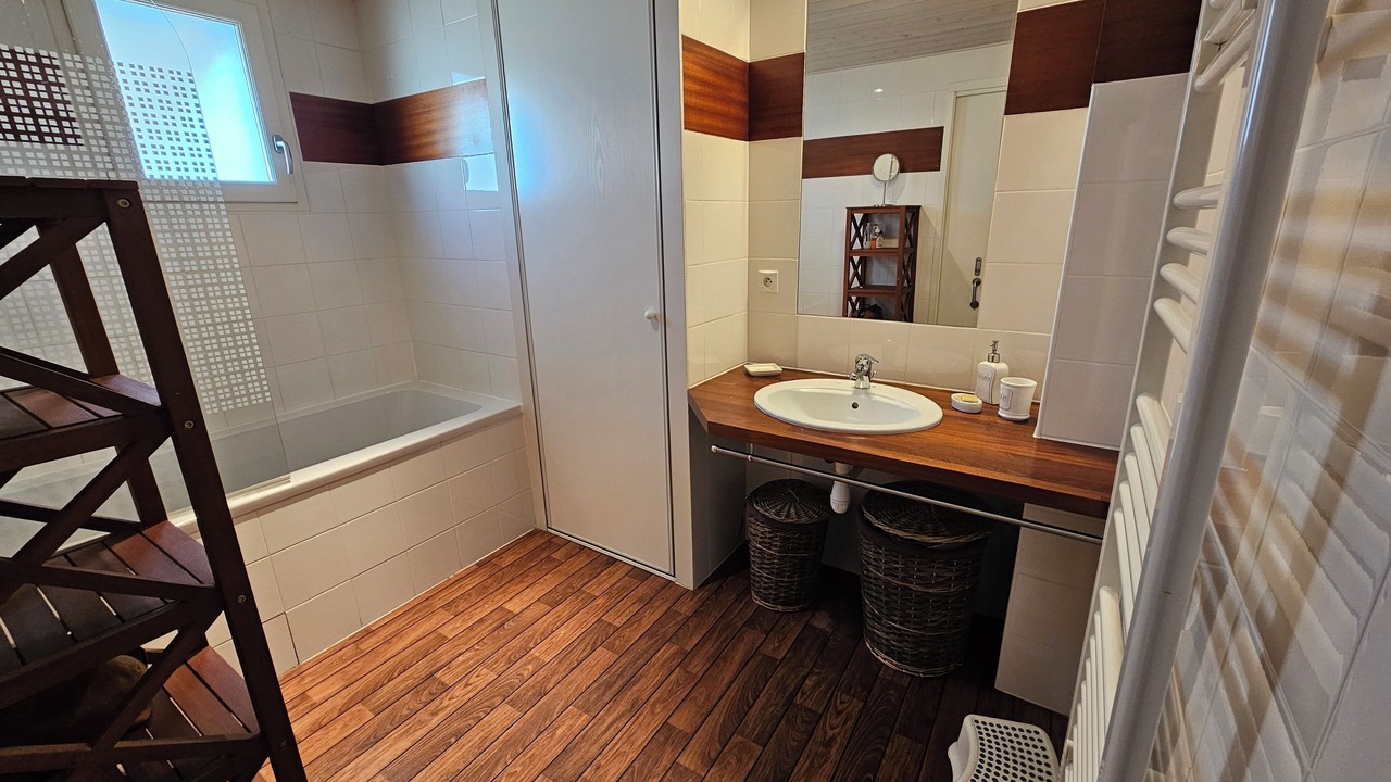 Photo of Bathroom in Gruissan