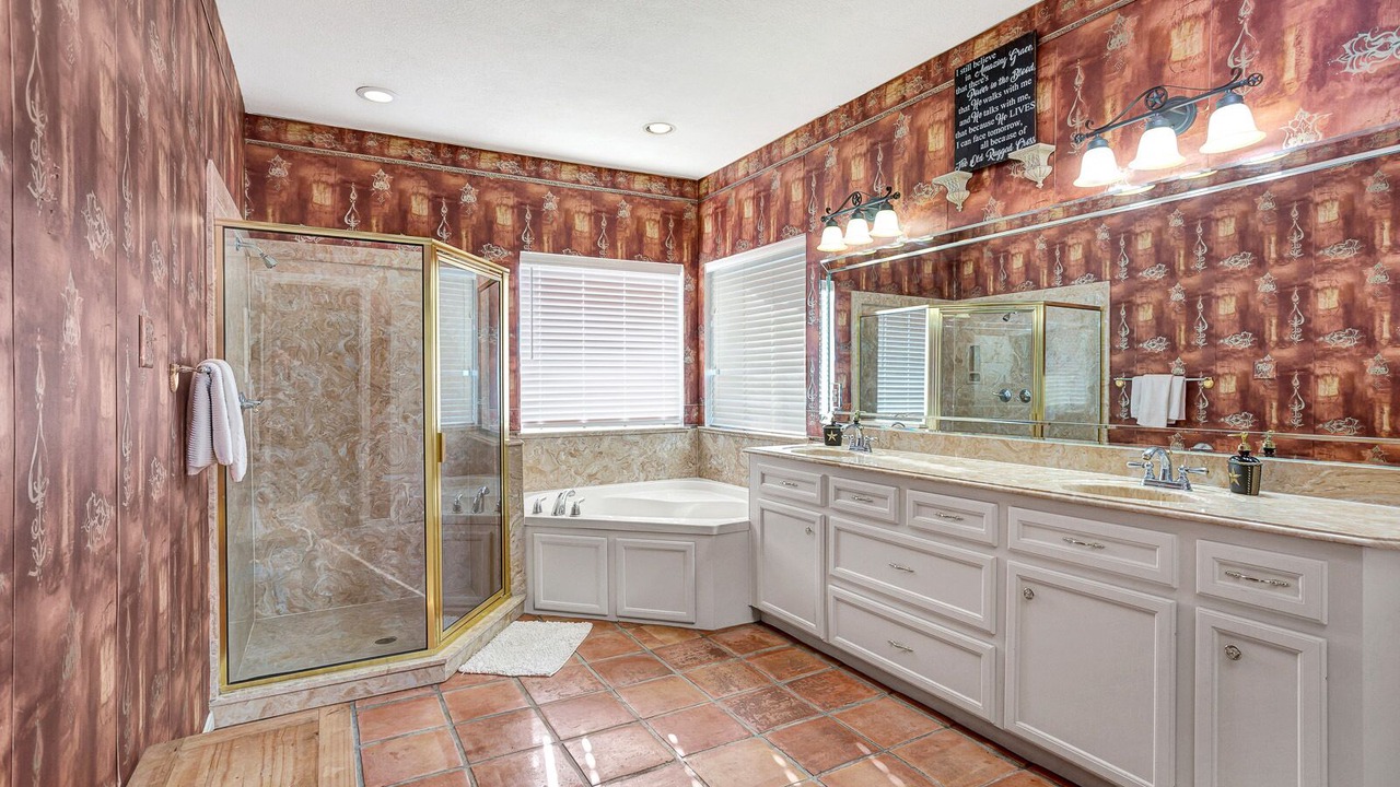 Photo of Bathroom in Pine Island