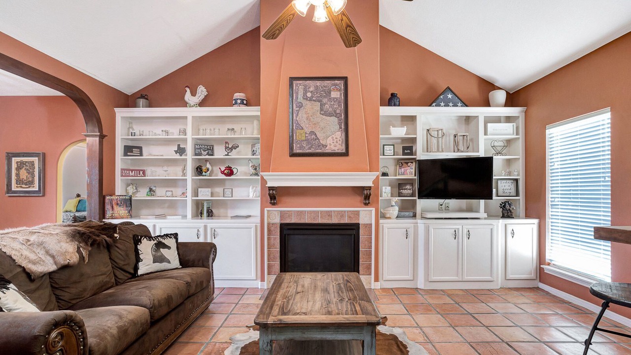 Photo of Livingroom in Pine Island