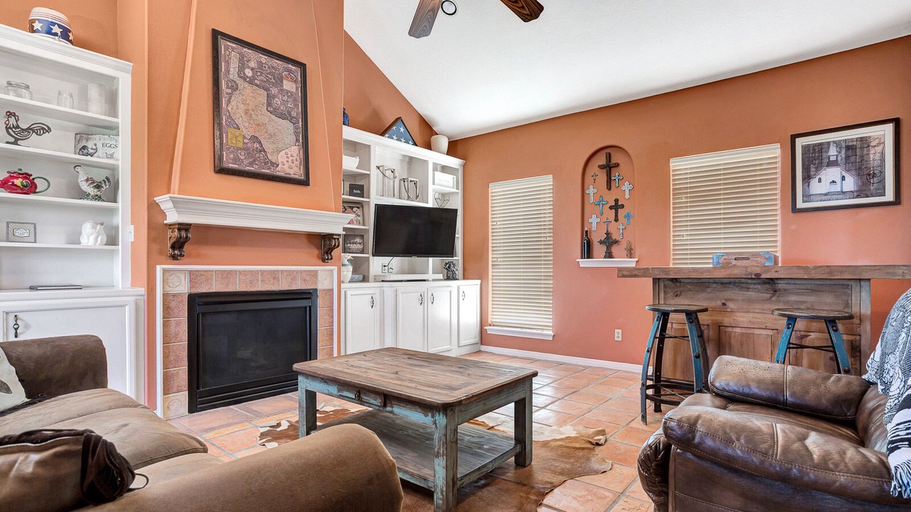 Photo of Livingroom in Pine Island