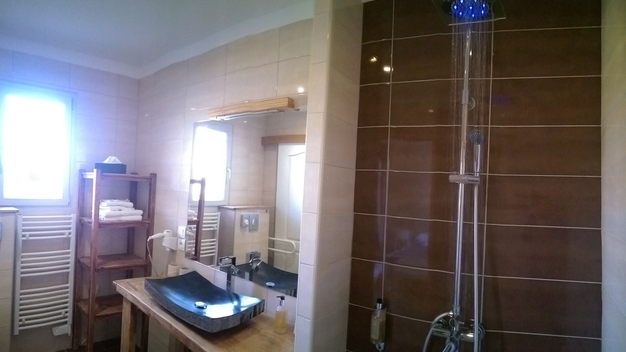 Photo of Bathroom in Labastide-en-Val