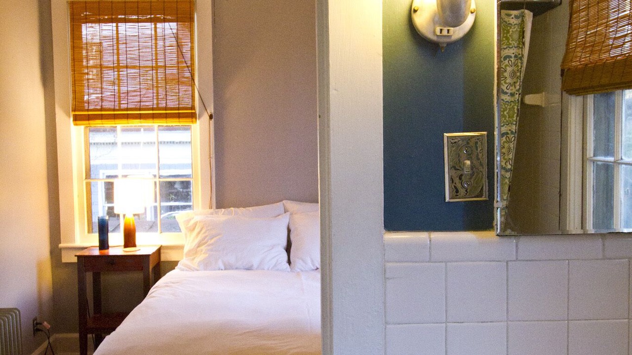 Photo of Bedroom in Thomas Square