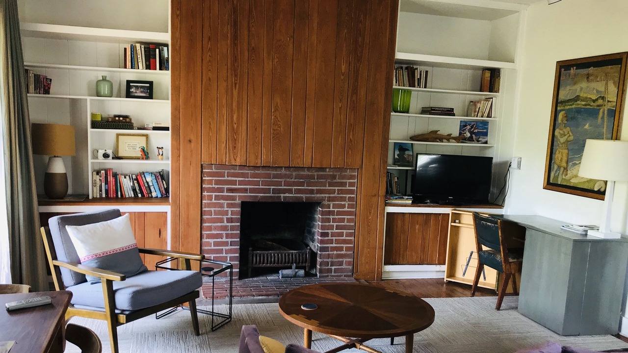 Photo of Livingroom in Thomas Square