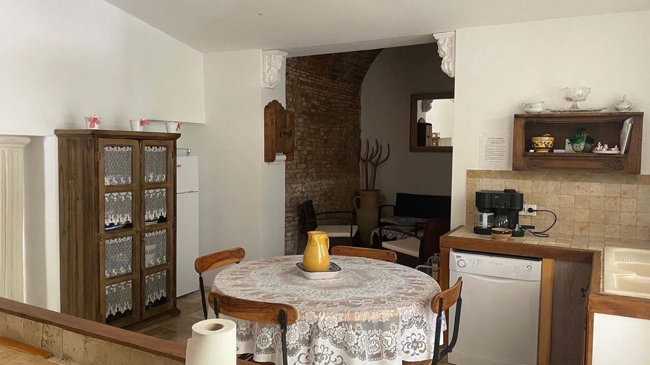 Photo of Kitchen in Villecroze