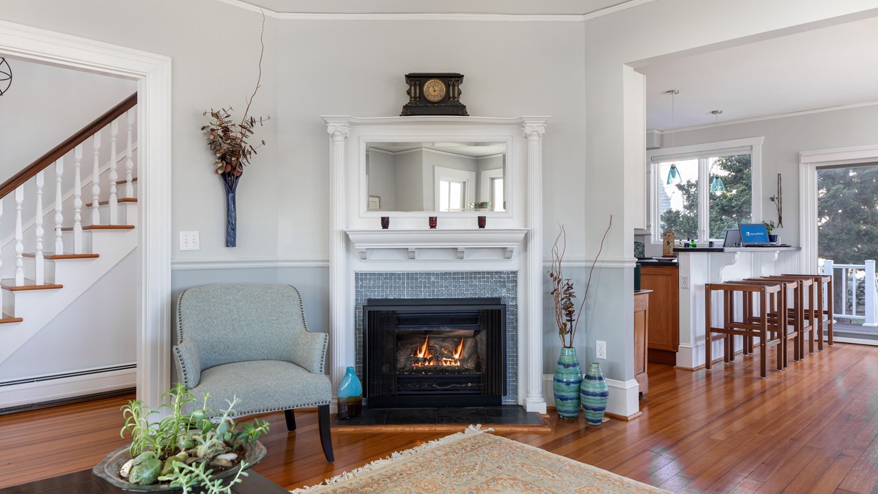 Photo of Bedroom in Jamestown