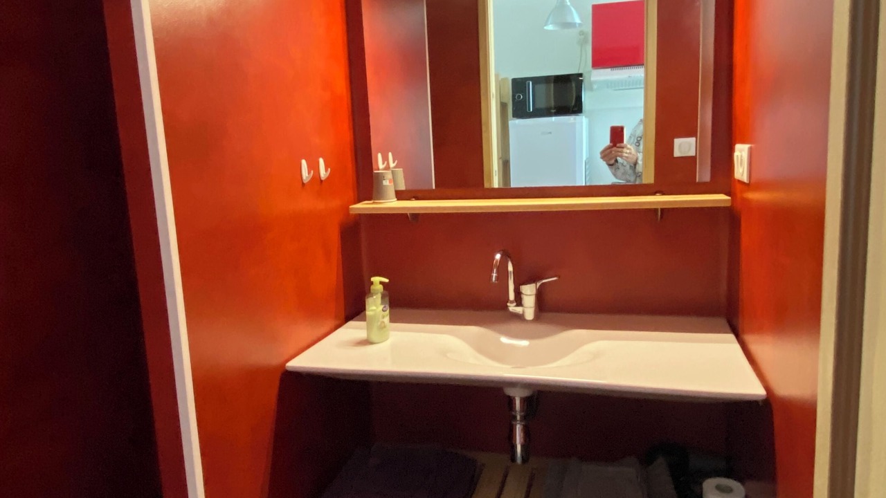 Photo of Bathroom in Lachapelle-Graillouse