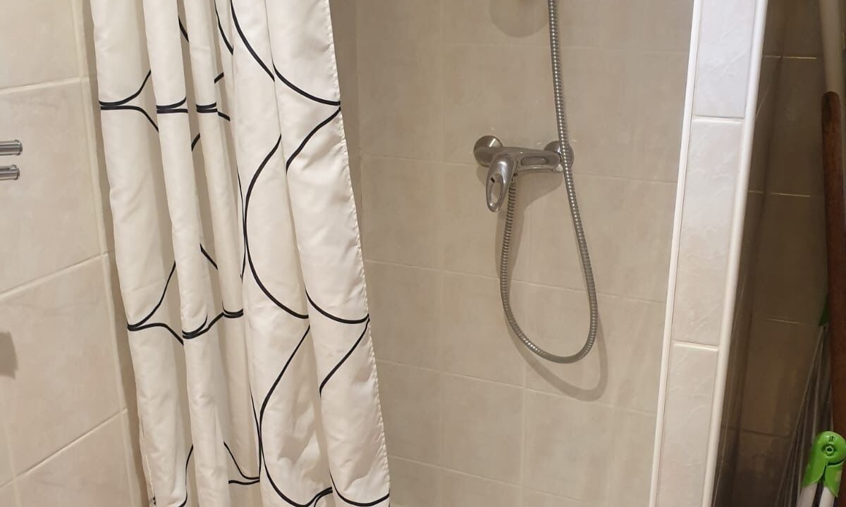 Photo of Bathroom in Armoy