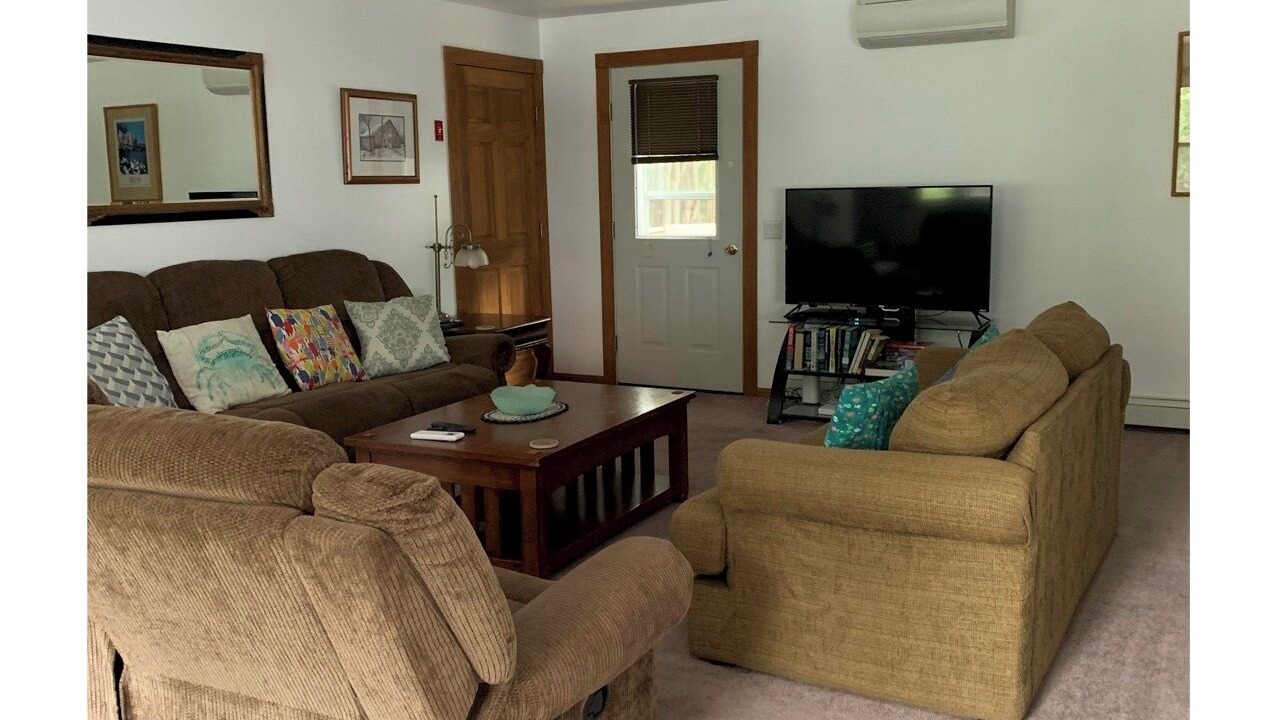 Photo of Livingroom in Town Hill