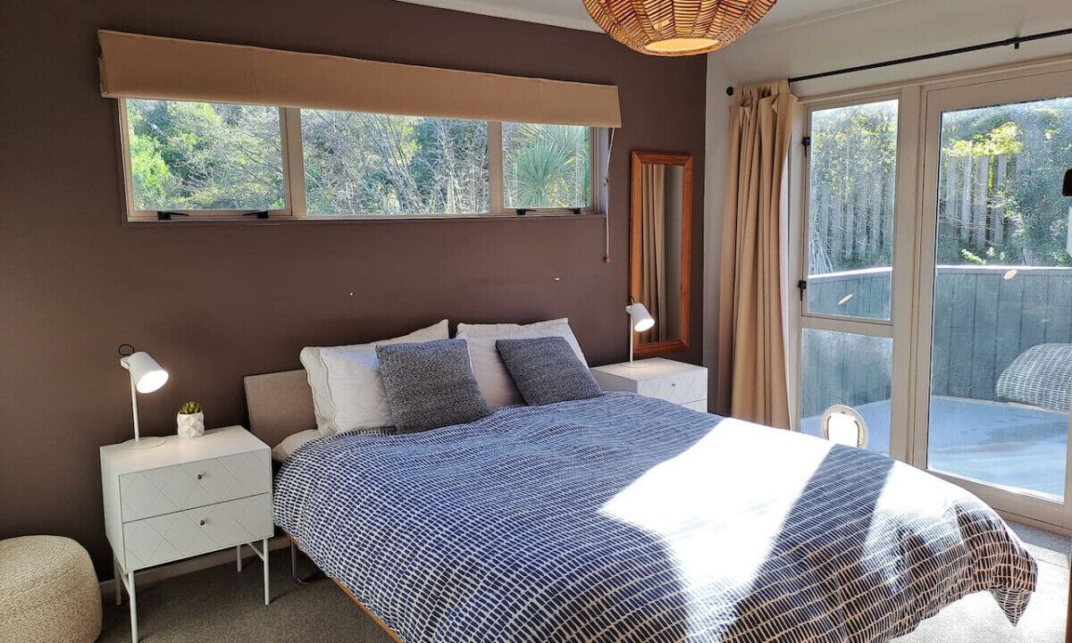 Photo of Bedroom in Acacia Bay