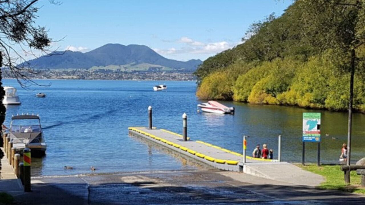 Photo of Others in Acacia Bay