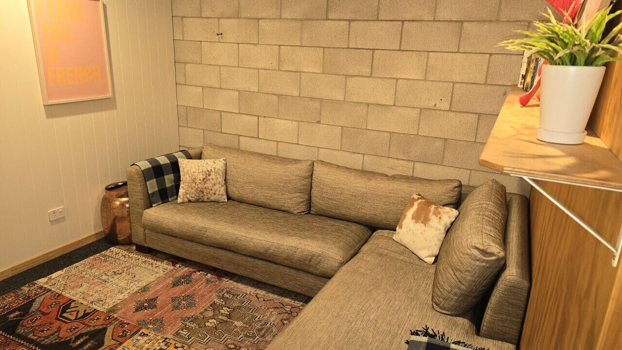 Photo of Livingroom in Acacia Bay