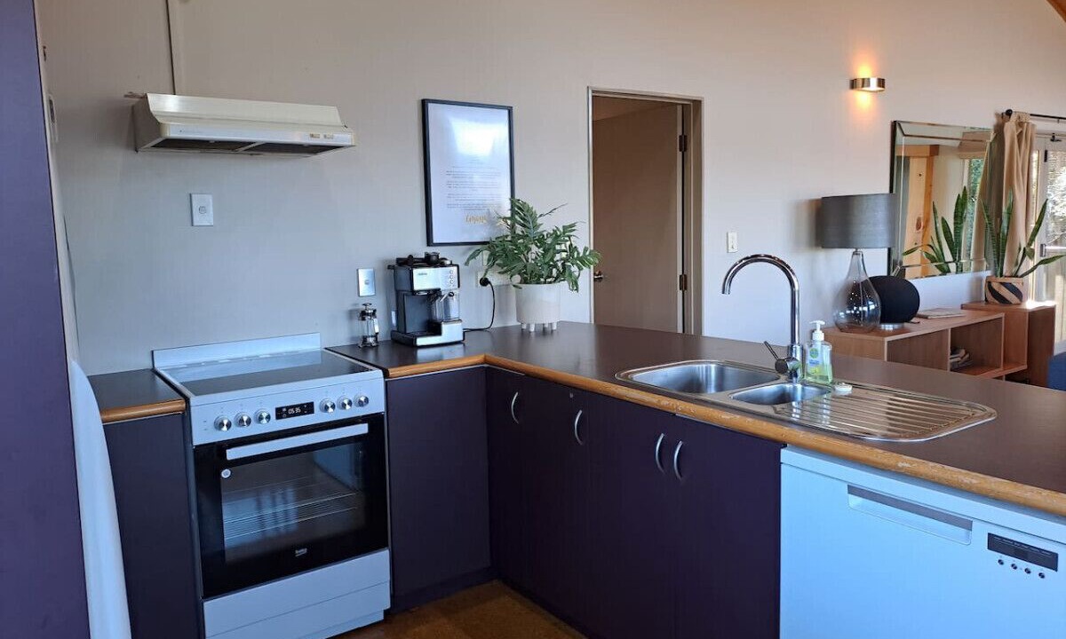 Photo of Kitchen in Acacia Bay