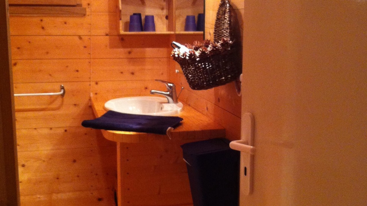 Photo of Bathroom in Le Canon
