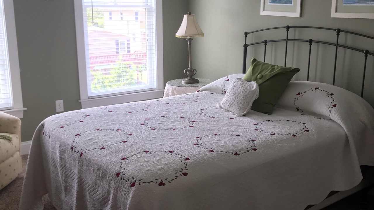 Photo of Bedroom in Broadkill Beach