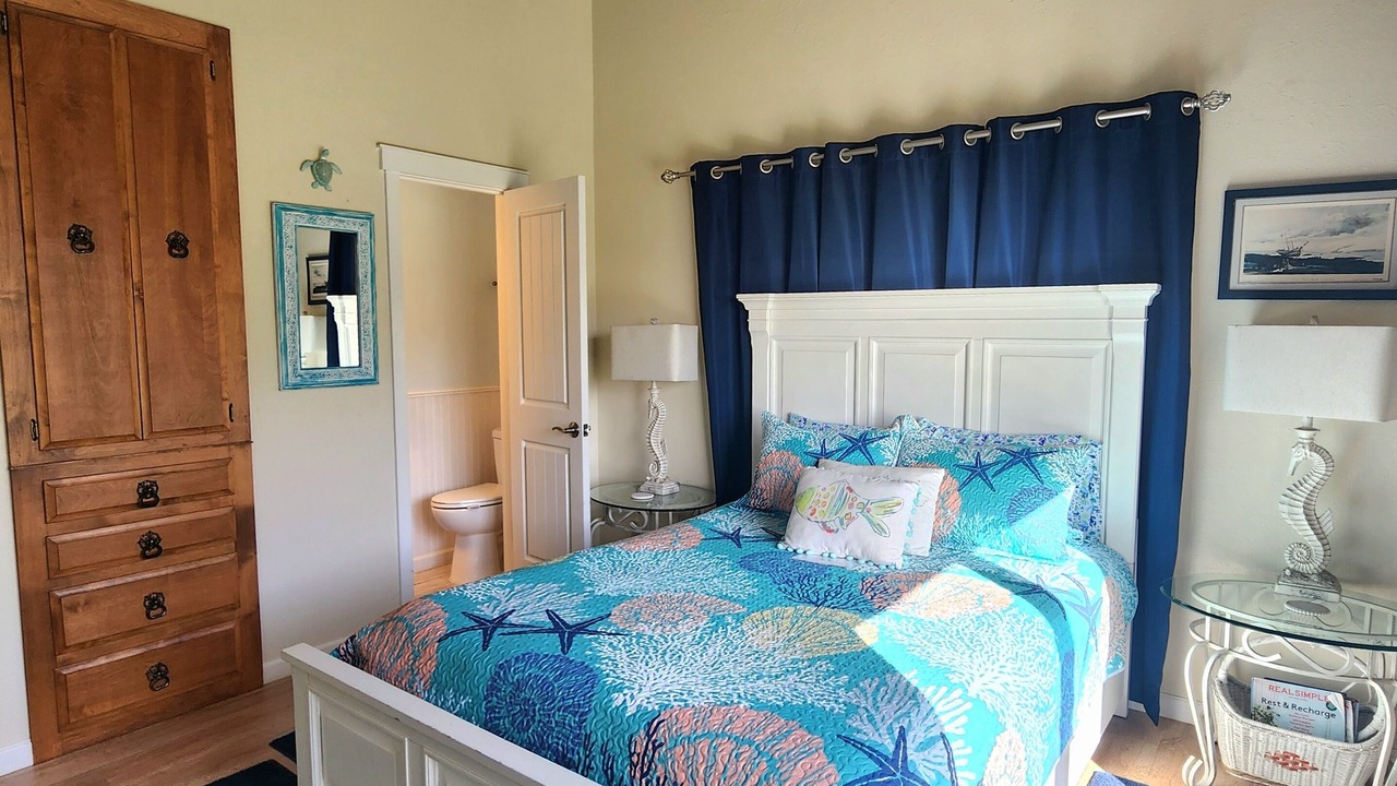 Photo of Bedroom in Harbor