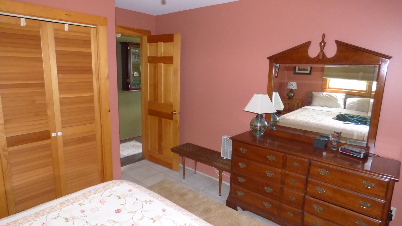 Photo of Bedroom in Pemaquid Beach