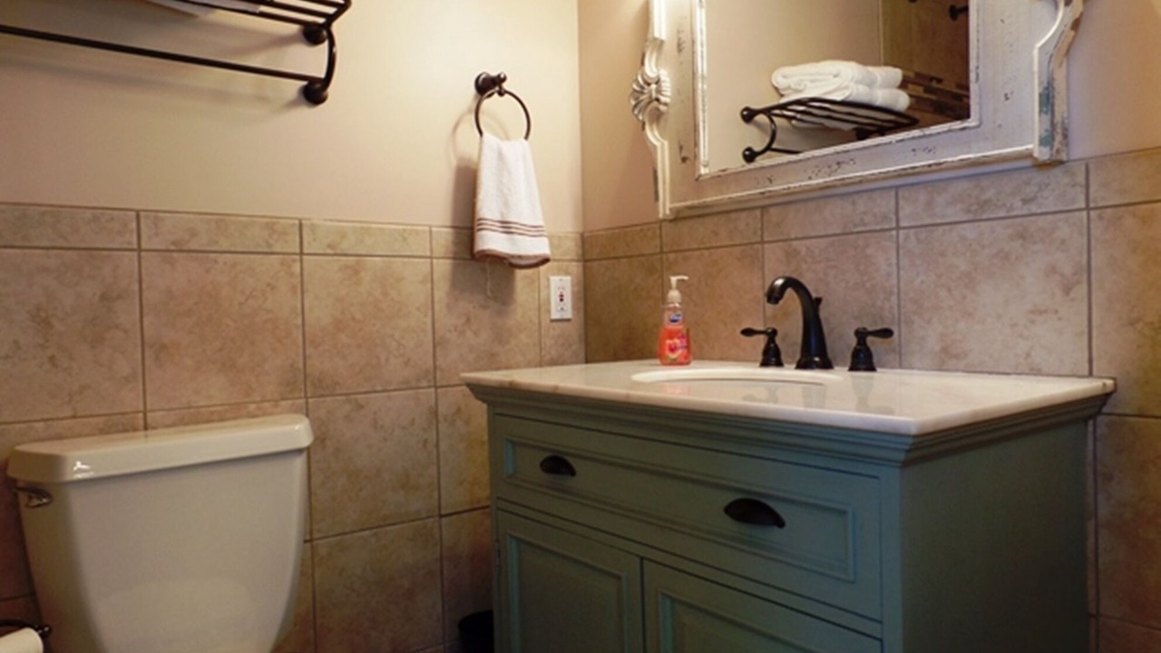 Photo of Bathroom in Jacksons' Gap