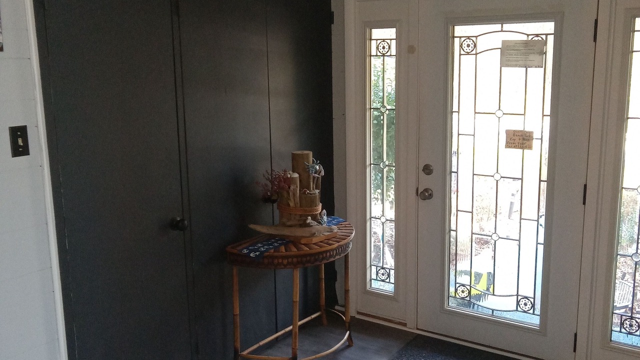 Photo of Others in Calvert Beach-Long Beach