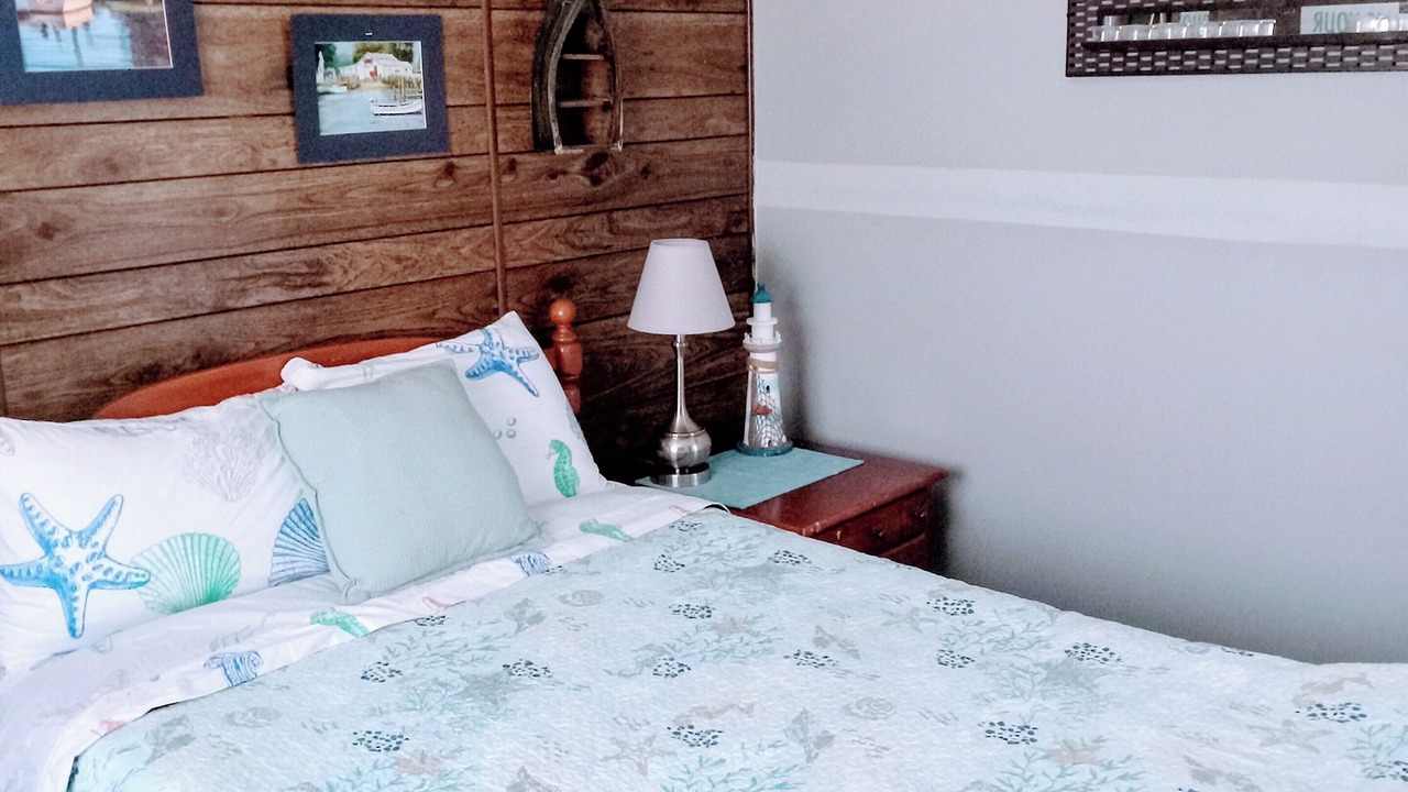 Photo of Bedroom in Calvert Beach-Long Beach